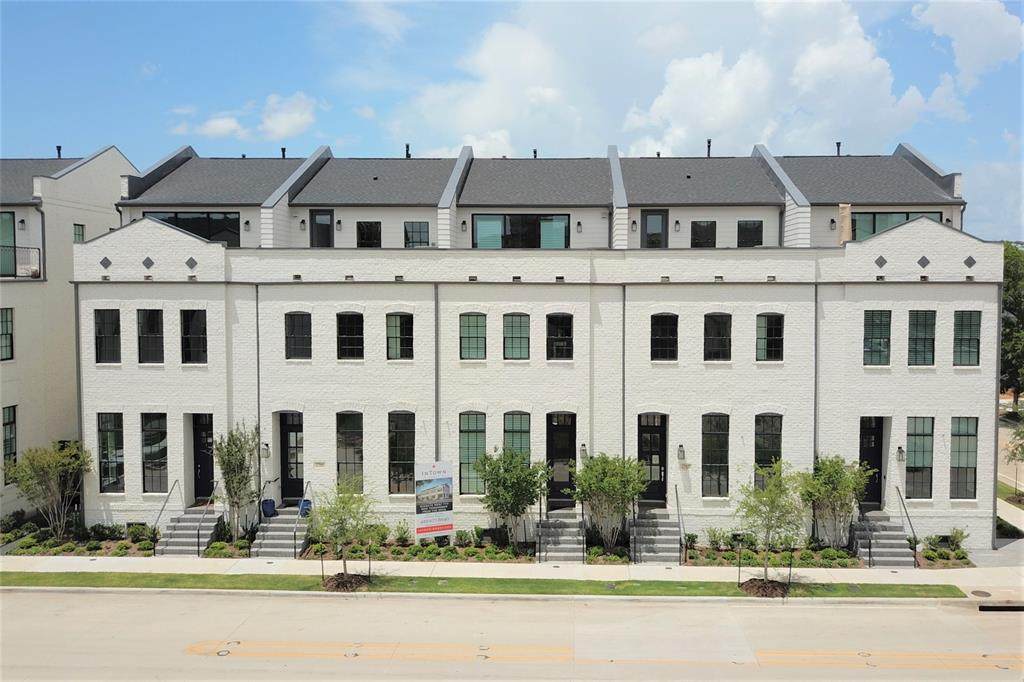 2762 Wingate Street - Photo 1