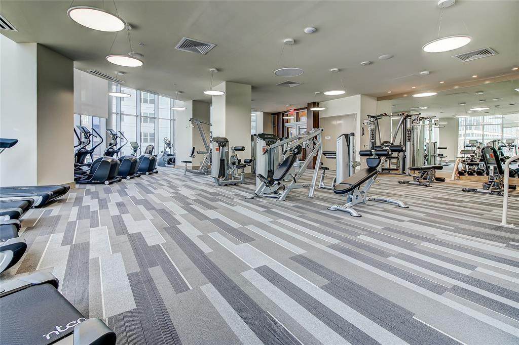 6000 Columbus Avenue - Photo 1
