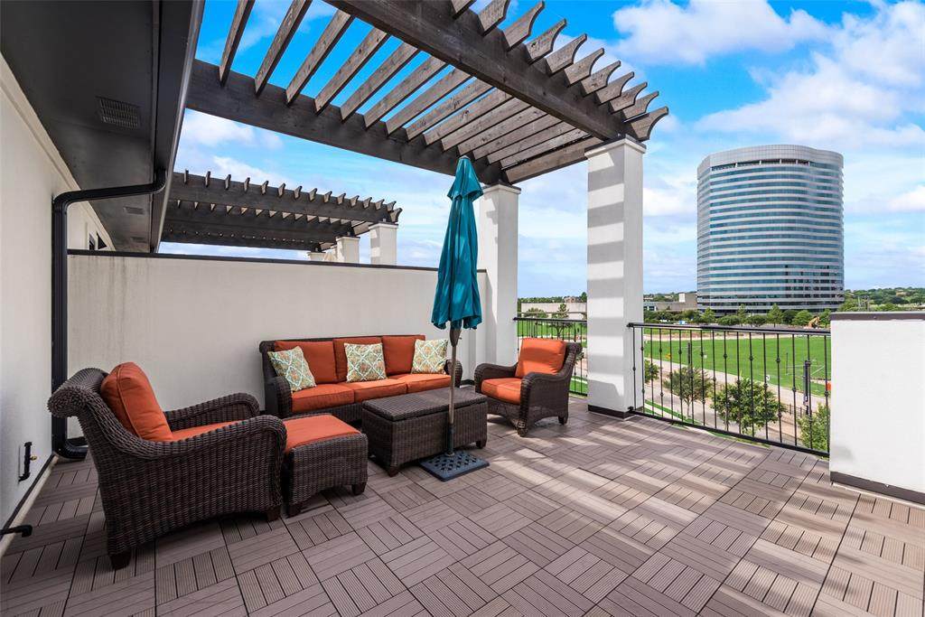 5225 Baker Boulevard - Photo 1