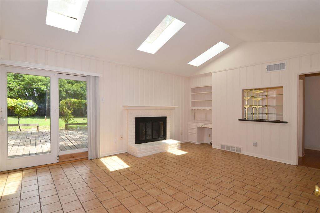 6517 Happy Lane - Photo 1