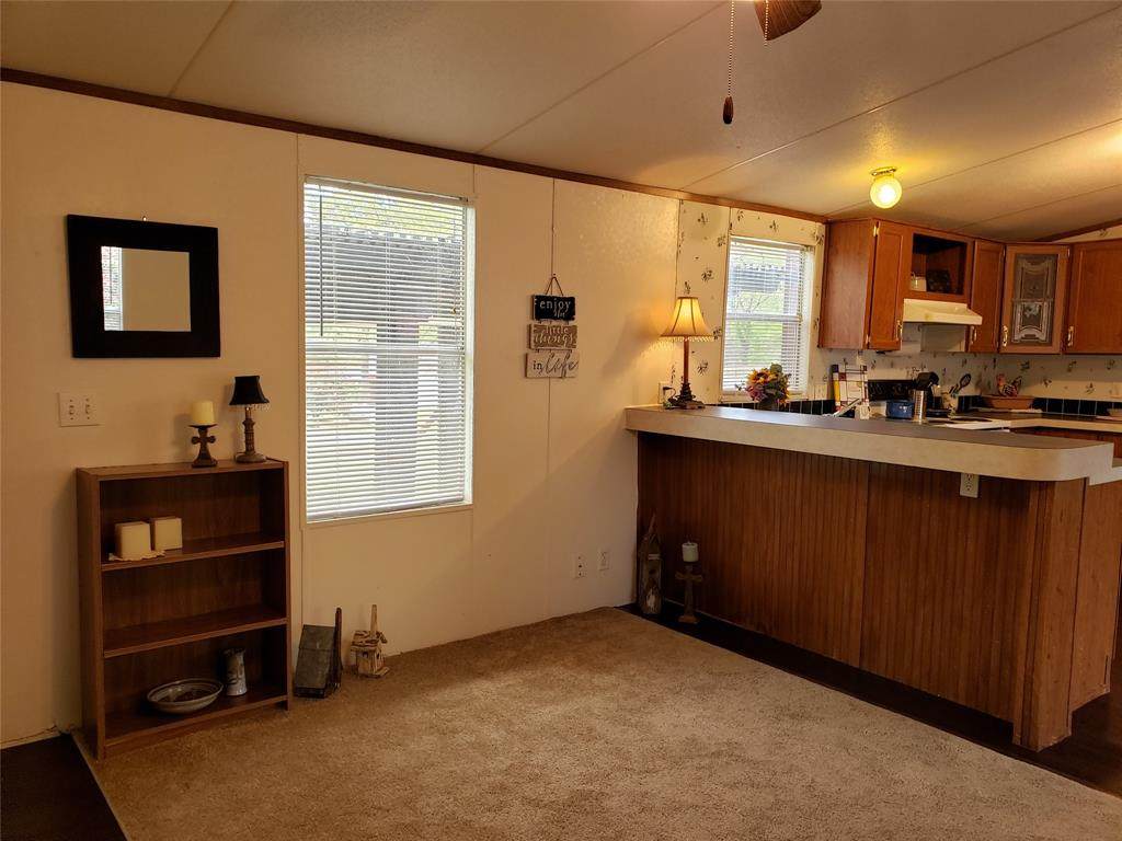 554 Blue Jay Court - Photo 1