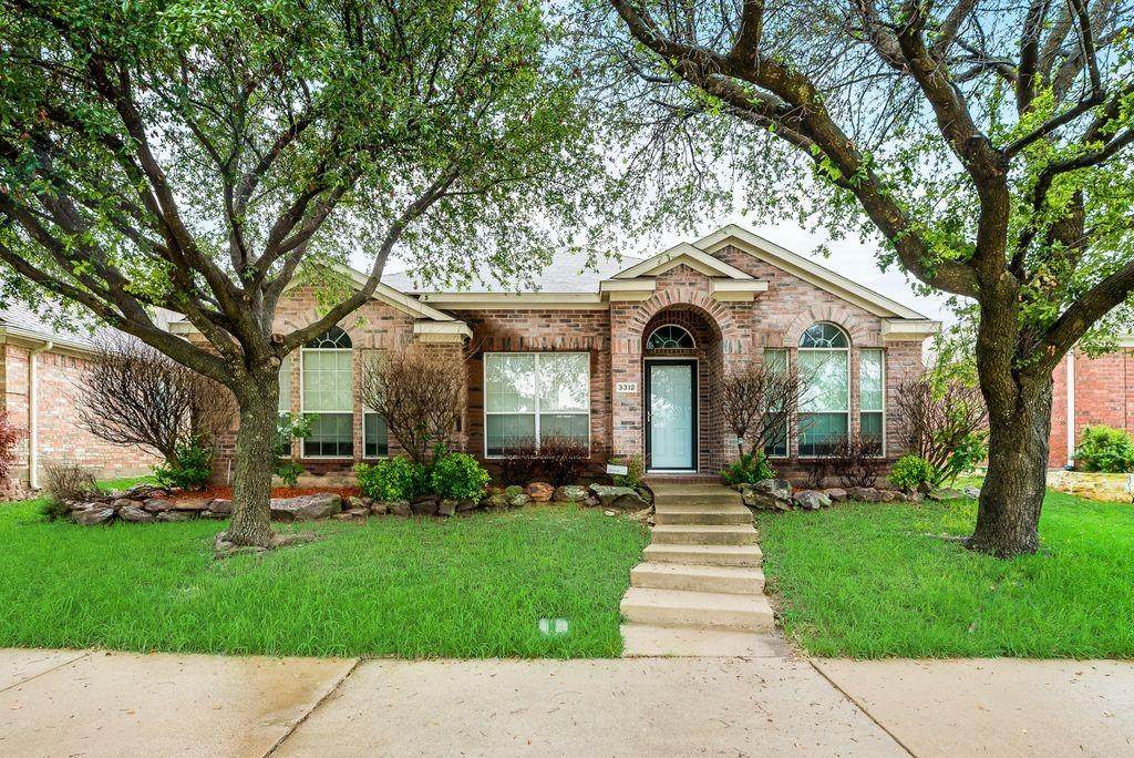 3312 Ash Lane - Photo 1