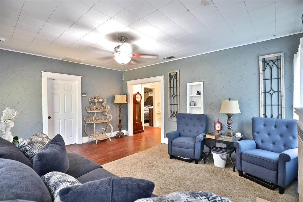 2641 11th Street - Photo 1