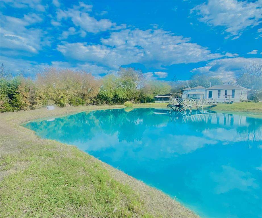 10074 County Road 1110 - Photo 1