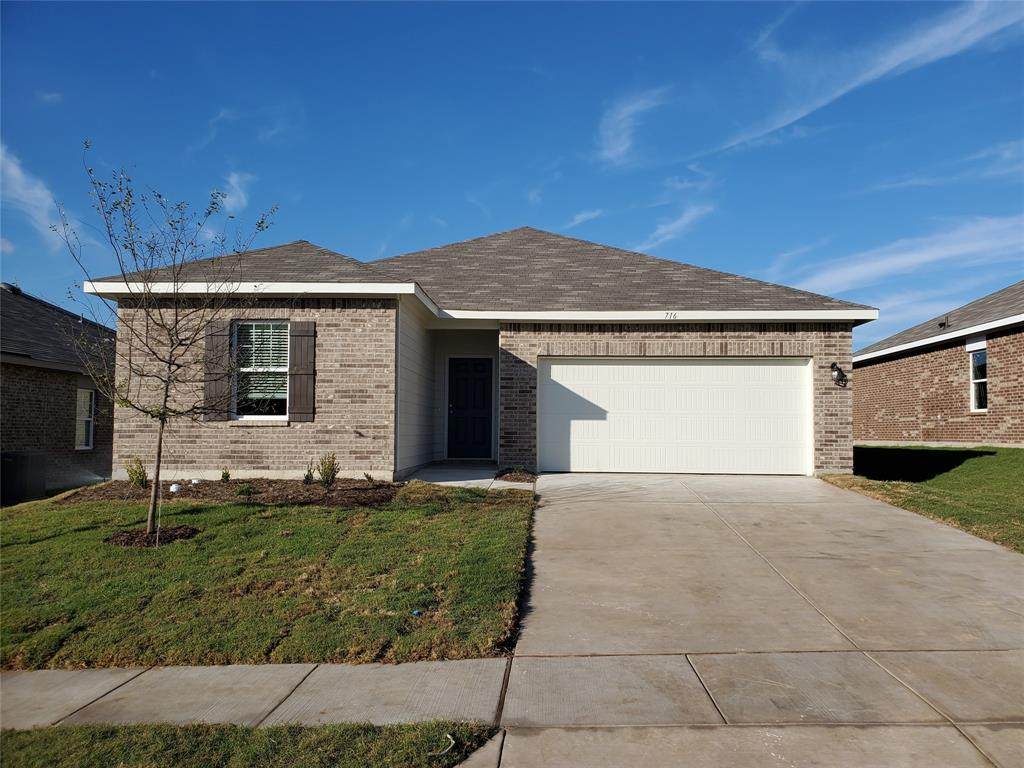 716 Juniper Street - Photo 1