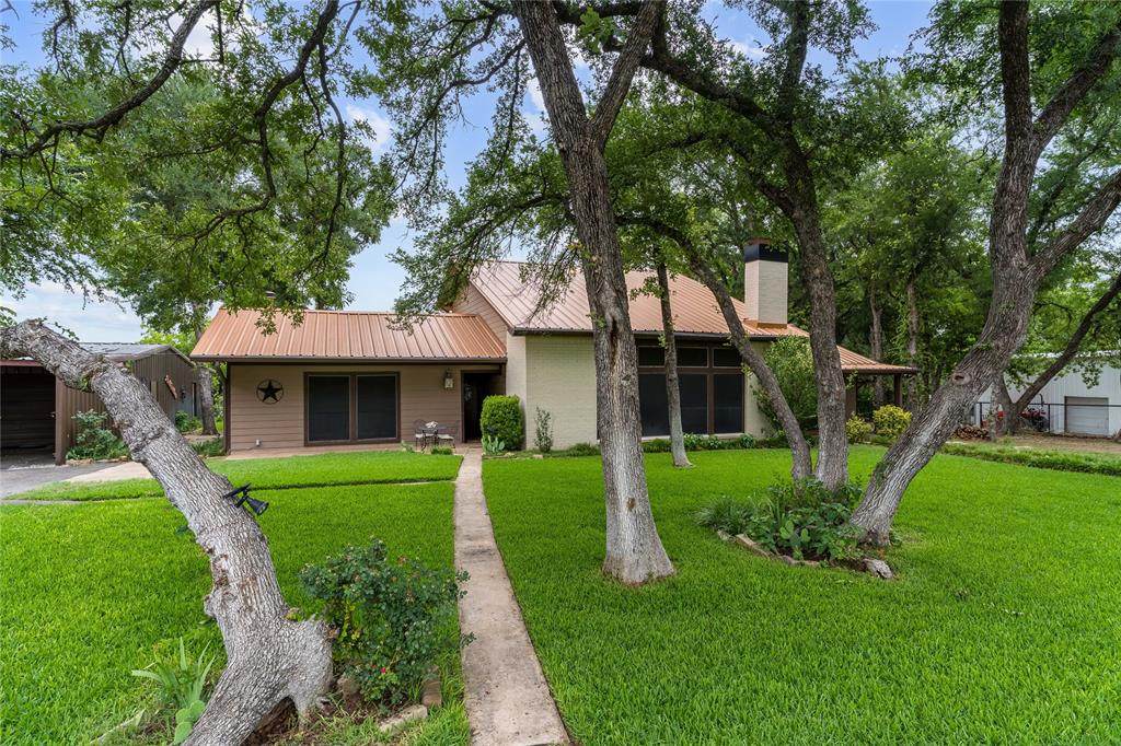 351 Twin Creek Drive - Photo 1