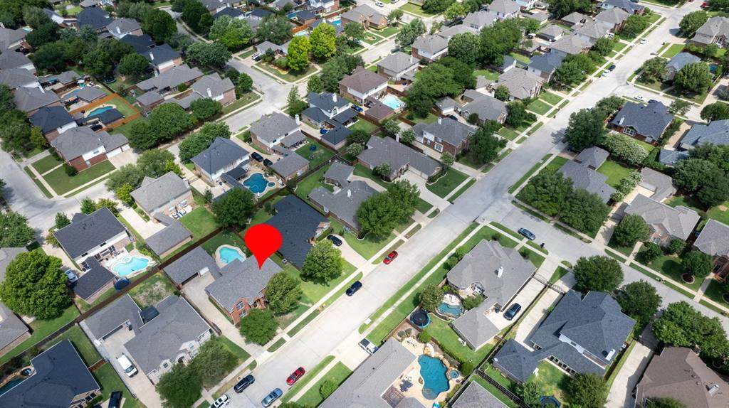 322 Longview Drive - Photo 1