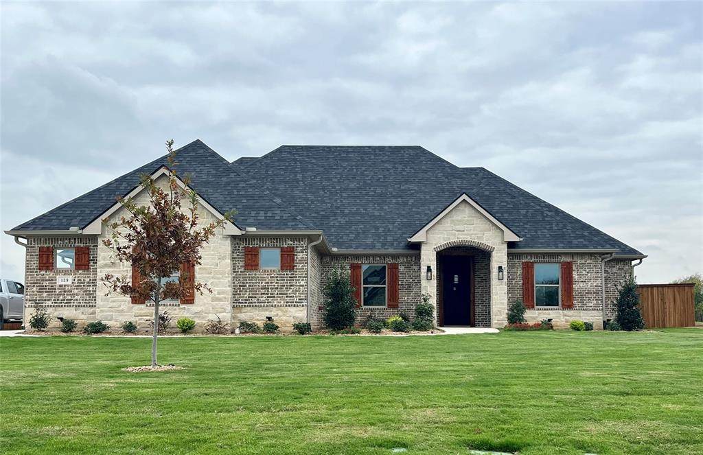 129 Shawnee Trail - Photo 1