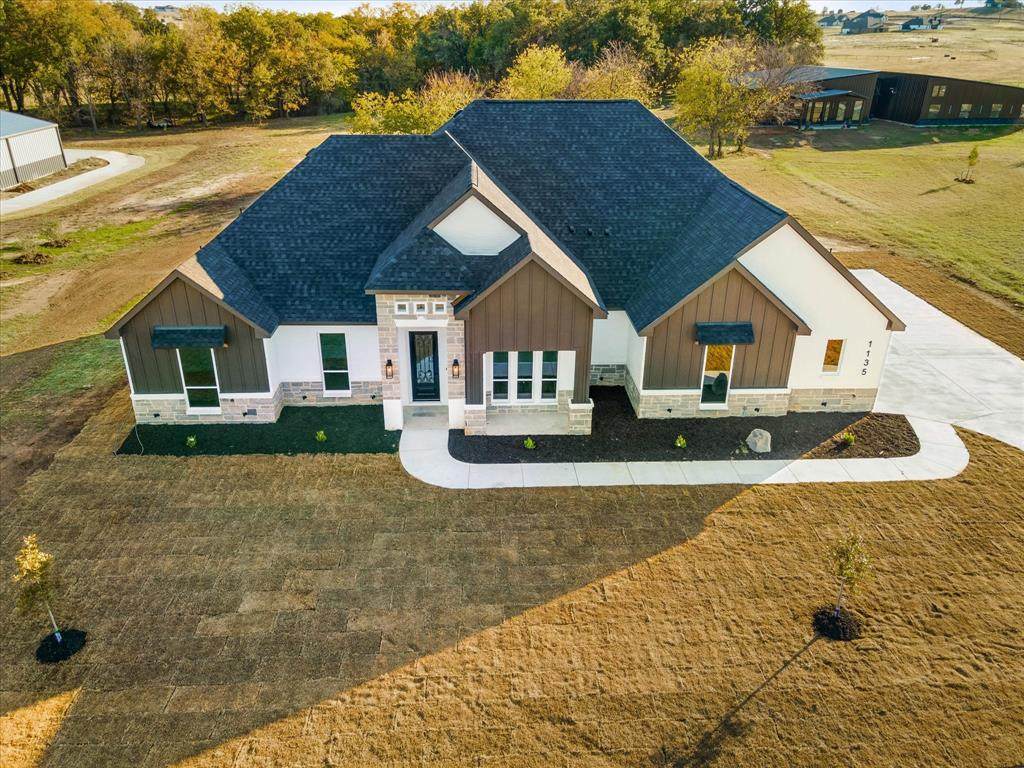 1135 Paradise Parkway - Photo 1