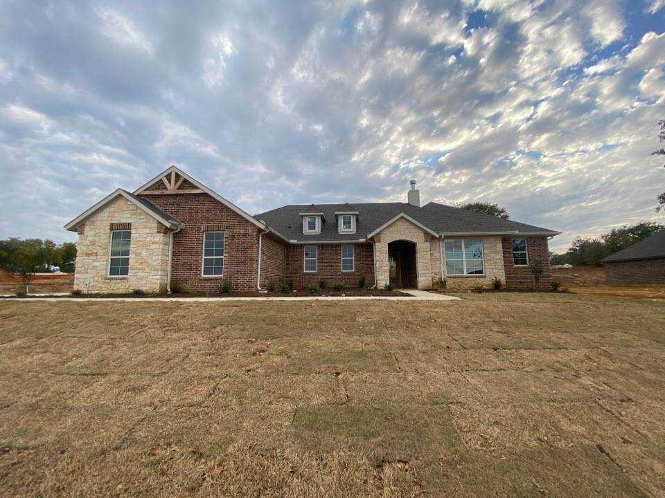 2244 Crystal Palace Boulevard - Photo 1