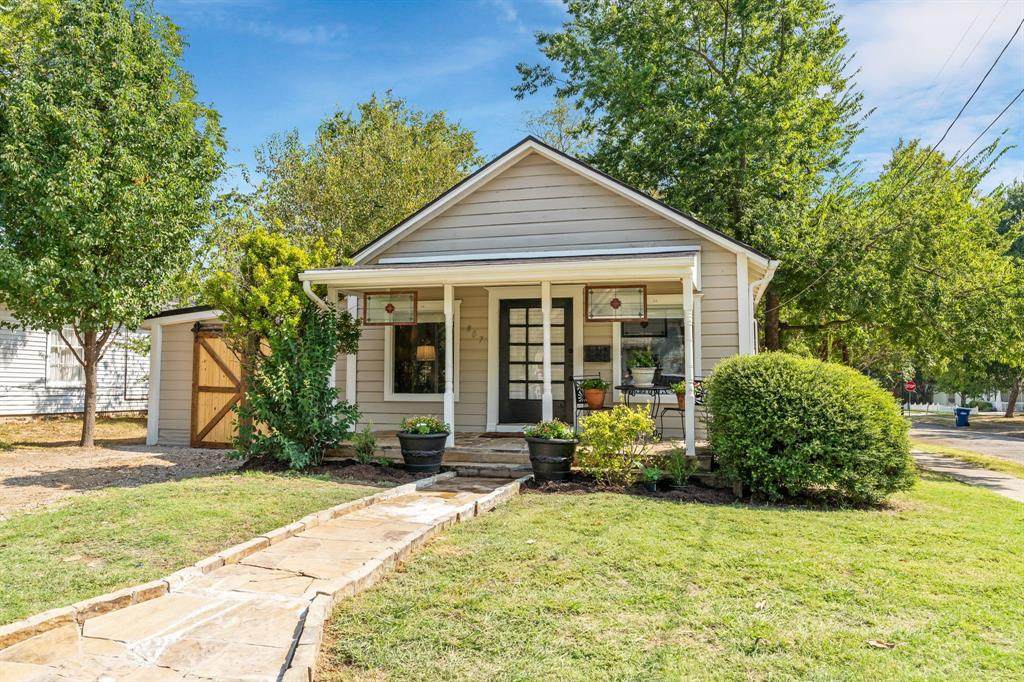 807 Tucker Street - Photo 1