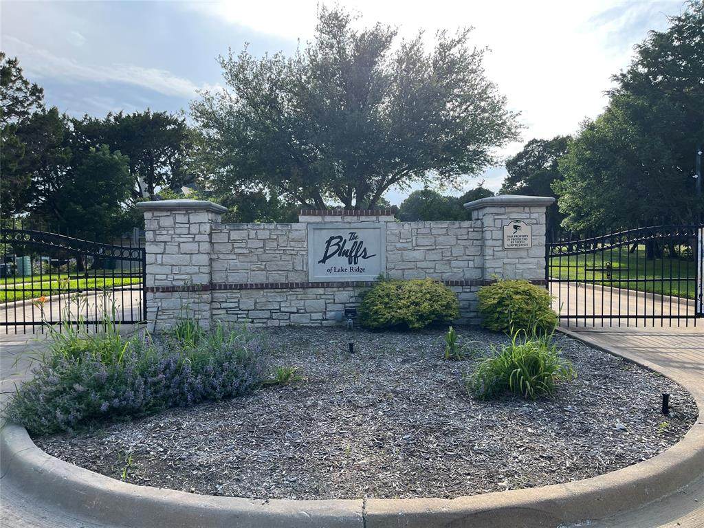 772 Bluff Ridge Drive - Photo 1