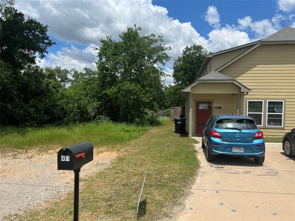 411 Elm Street - Photo 1