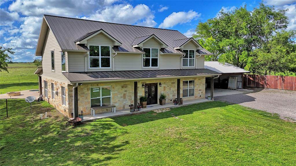 209 Meadows Street - Photo 1