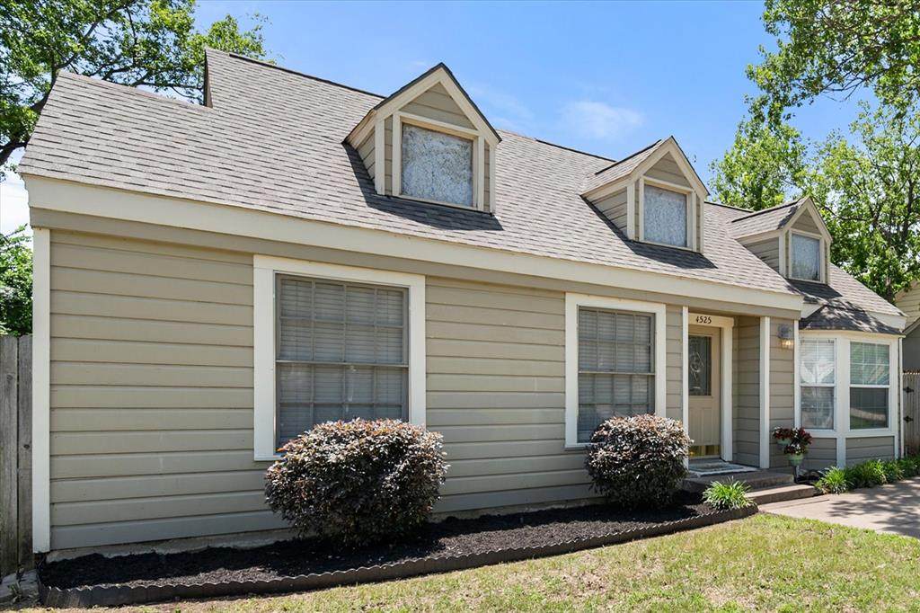 4525 Calmont Avenue - Photo 1