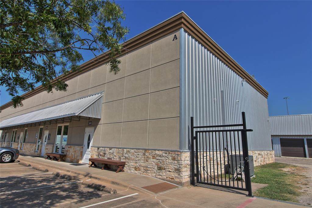 3971 Skyview Court - Photo 1