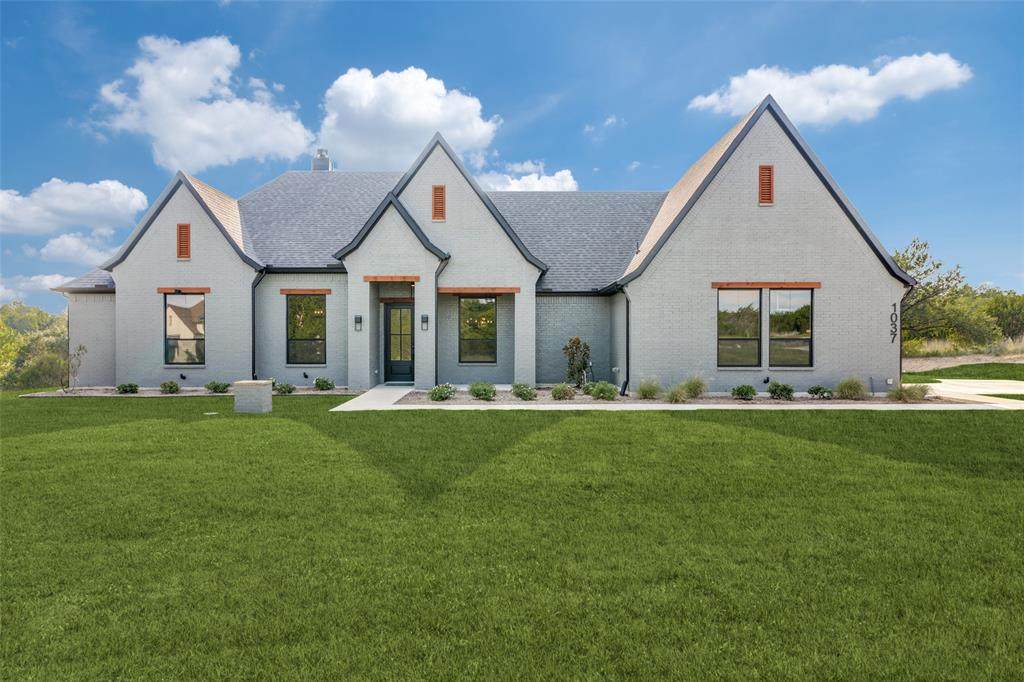 1037 Woodland Road - Photo 1