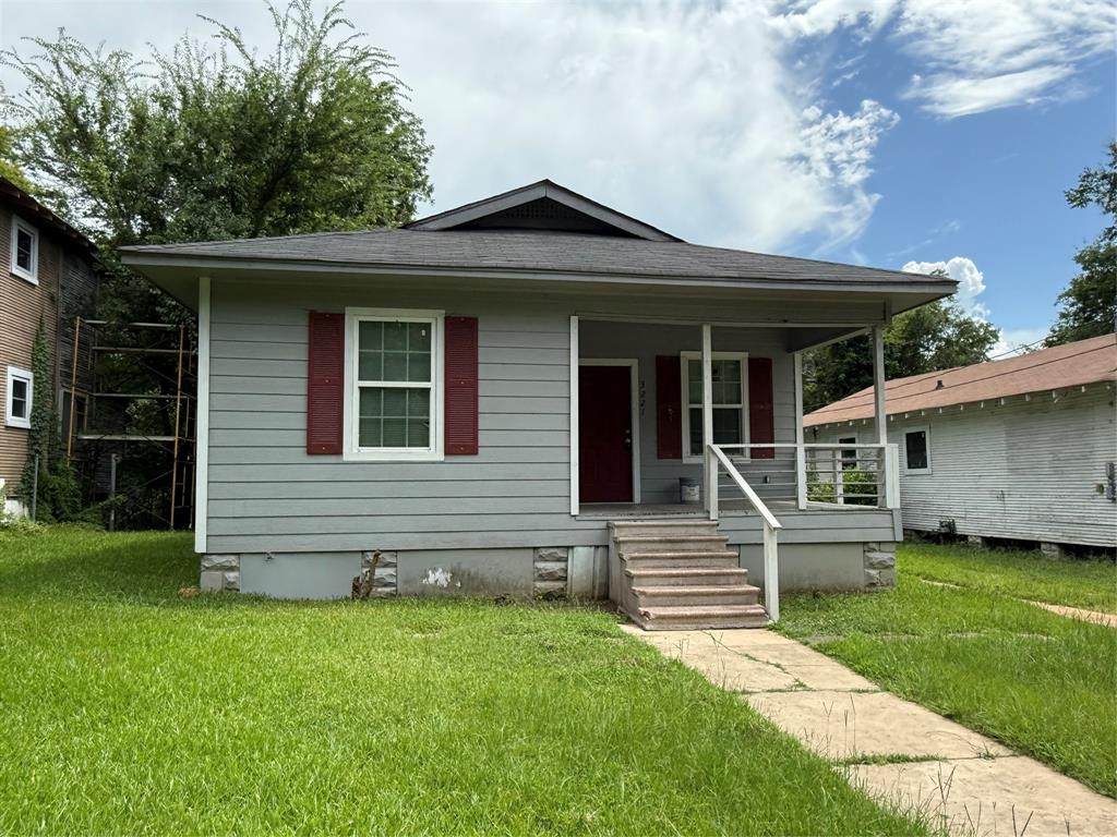 3221 Jackson Street - Photo 1