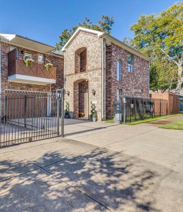 4931 Homer Street - Photo 1