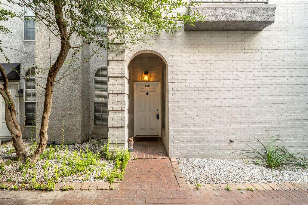 3605 Brown Street - Photo 1