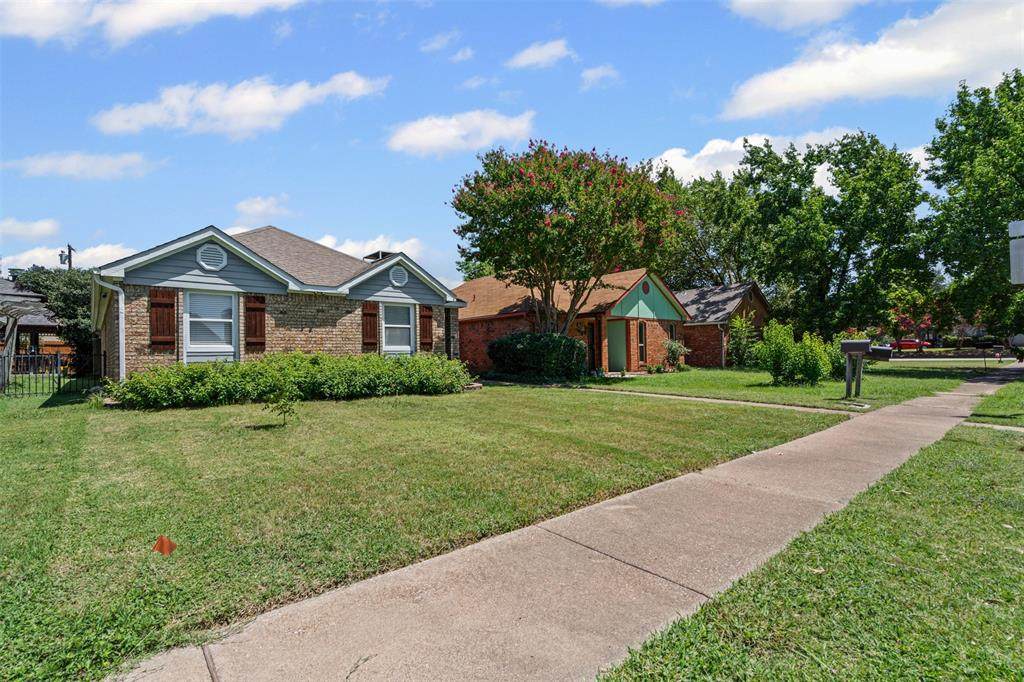 1313 Abbott Drive - Photo 1