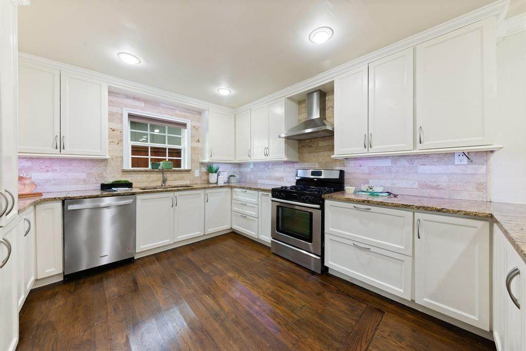 10338 Country Club Drive - Photo 1