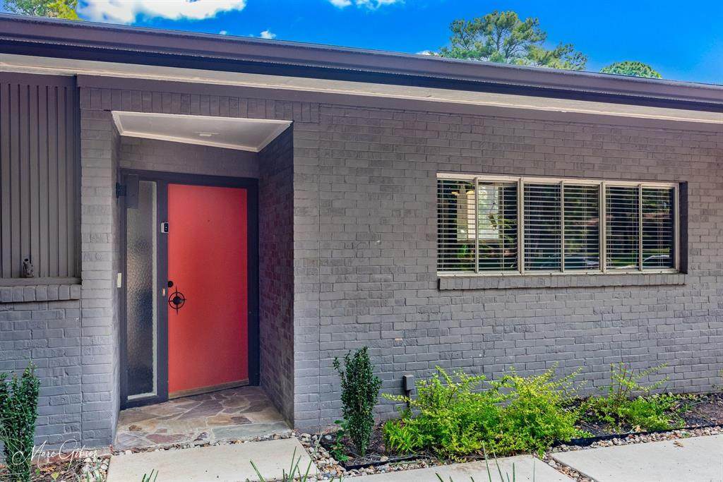 530 Spring Lake Drive - Photo 1