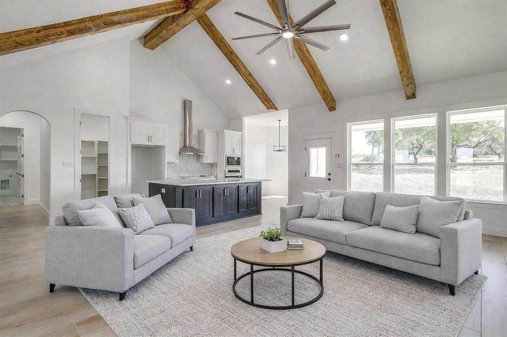 240 Latigo Way - Photo 1