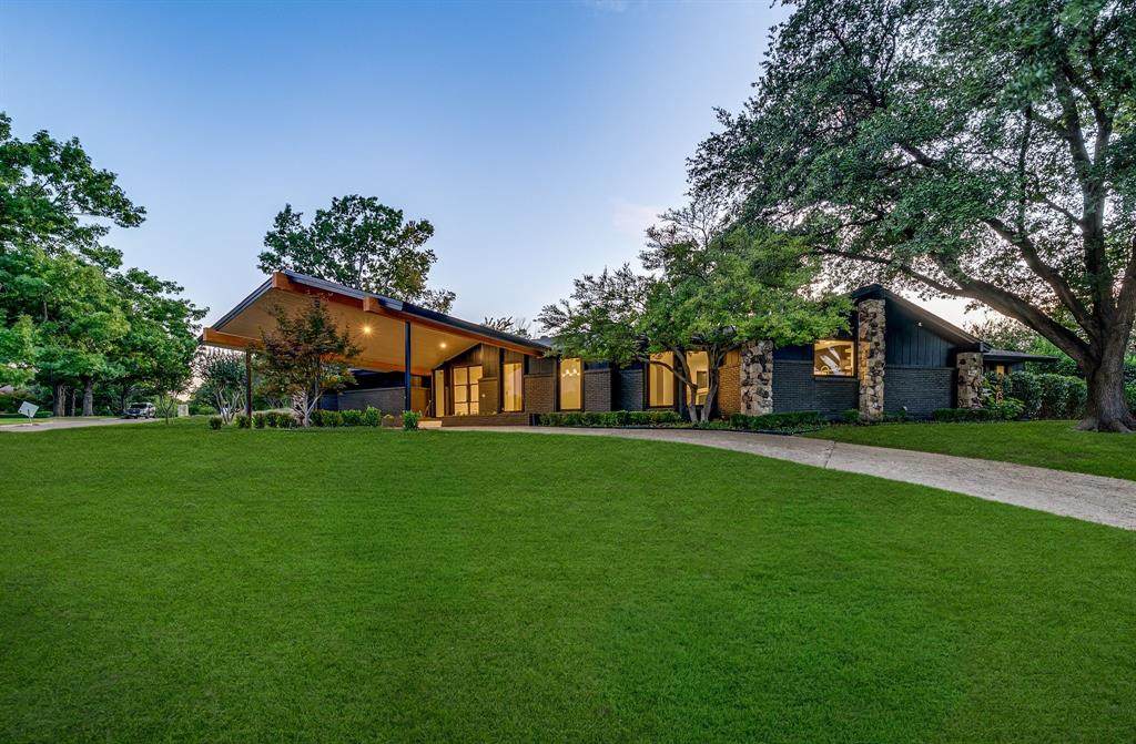 6275 Preston Creek Drive - Photo 1