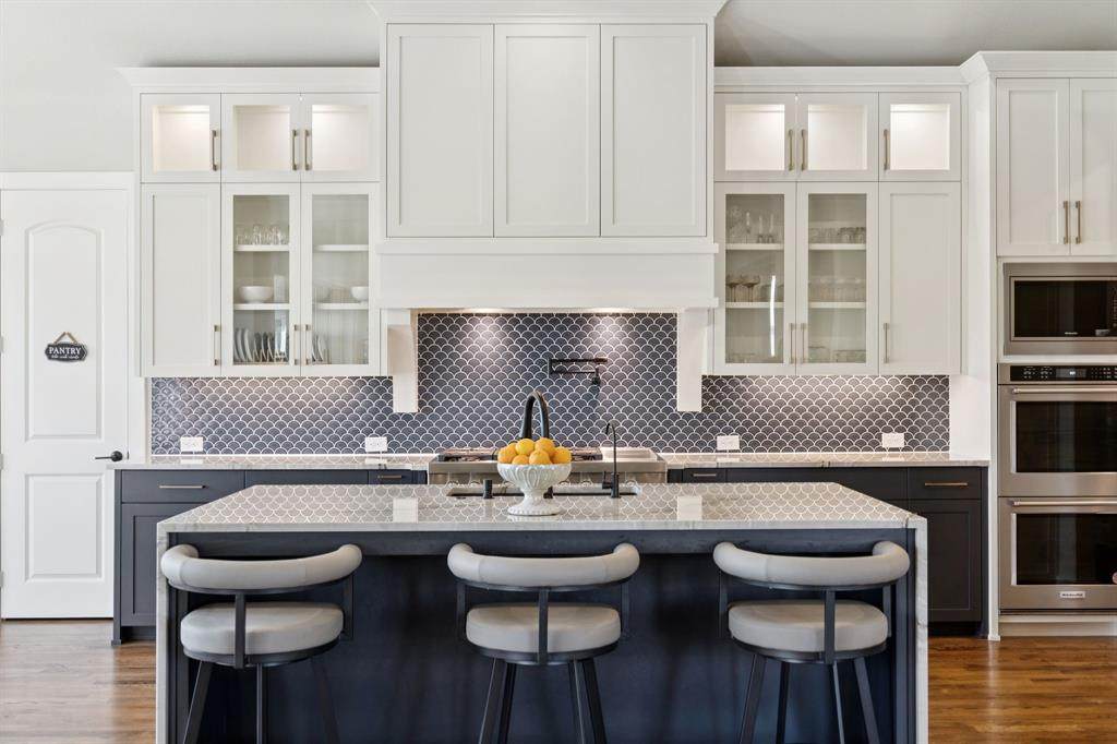 3312 Crosby Lane - Photo 1