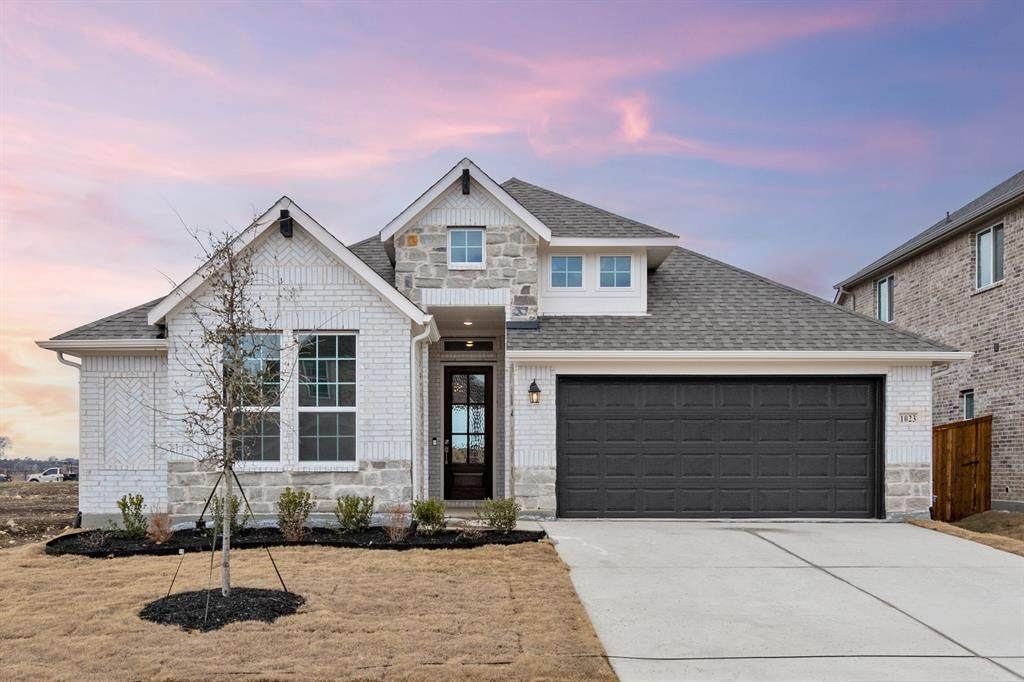 1023 Wheatland - Photo 1