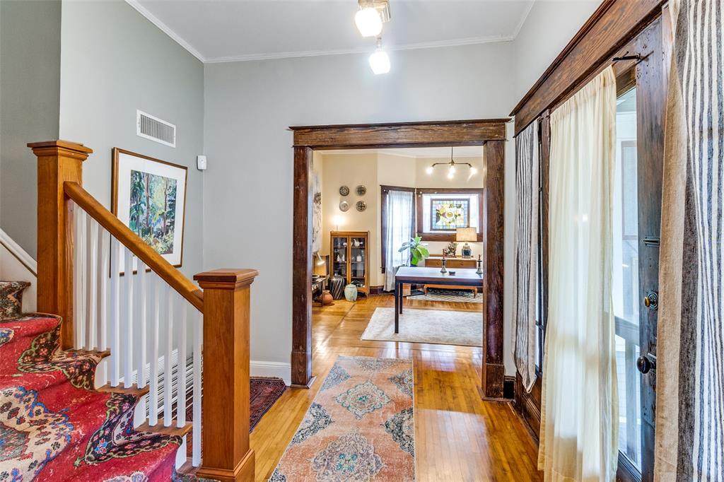 5020 Junius Street - Photo 1