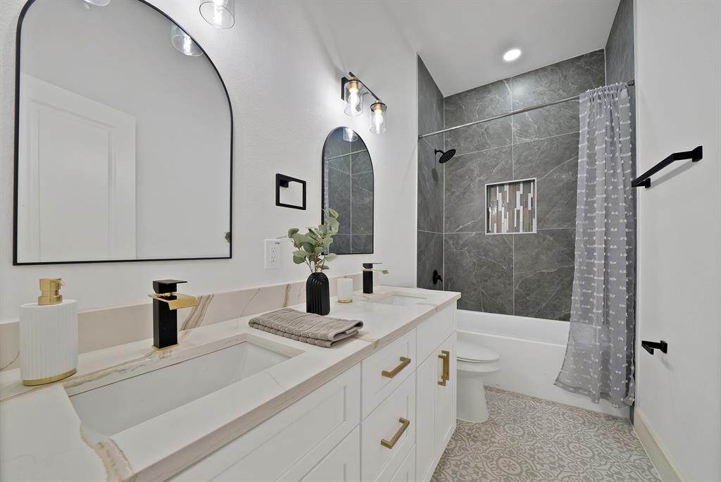 1130 Hattie Street - Photo 1