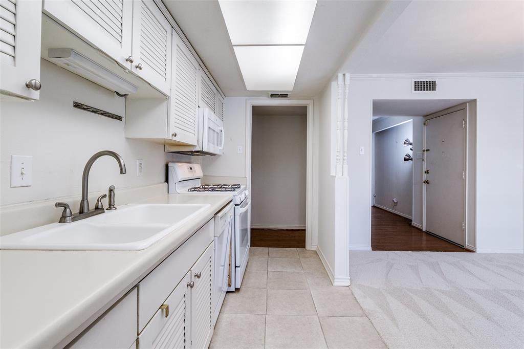 5833 Copperwood Lane - Photo 1