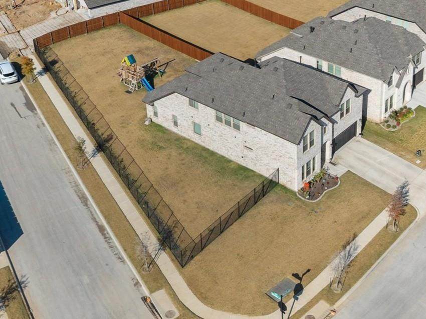 201 Blackbird Drive - Photo 1