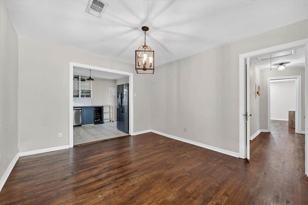 2129 Cardinal Lane - Photo 1