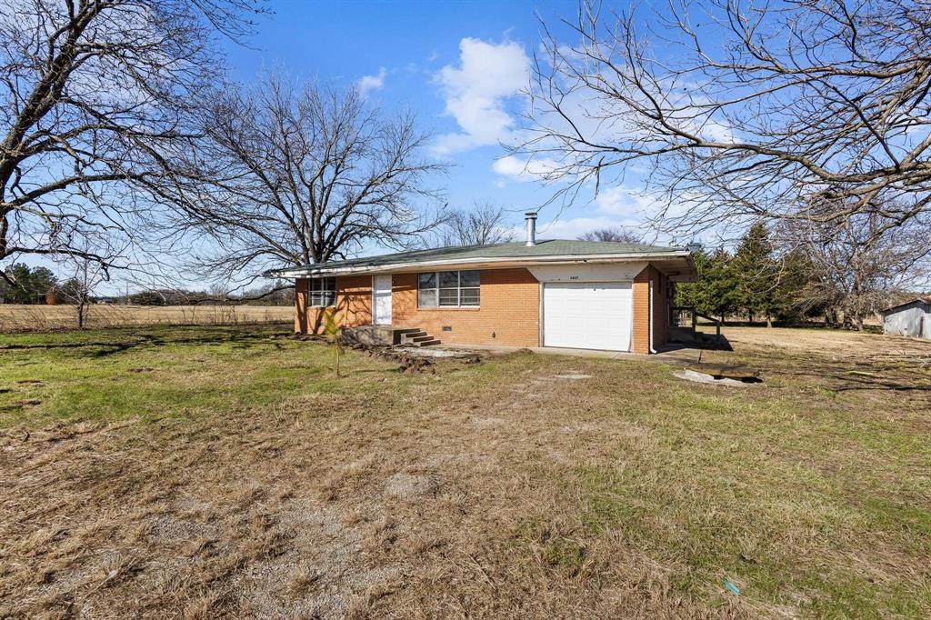 3467 Fm 120 - Photo 1