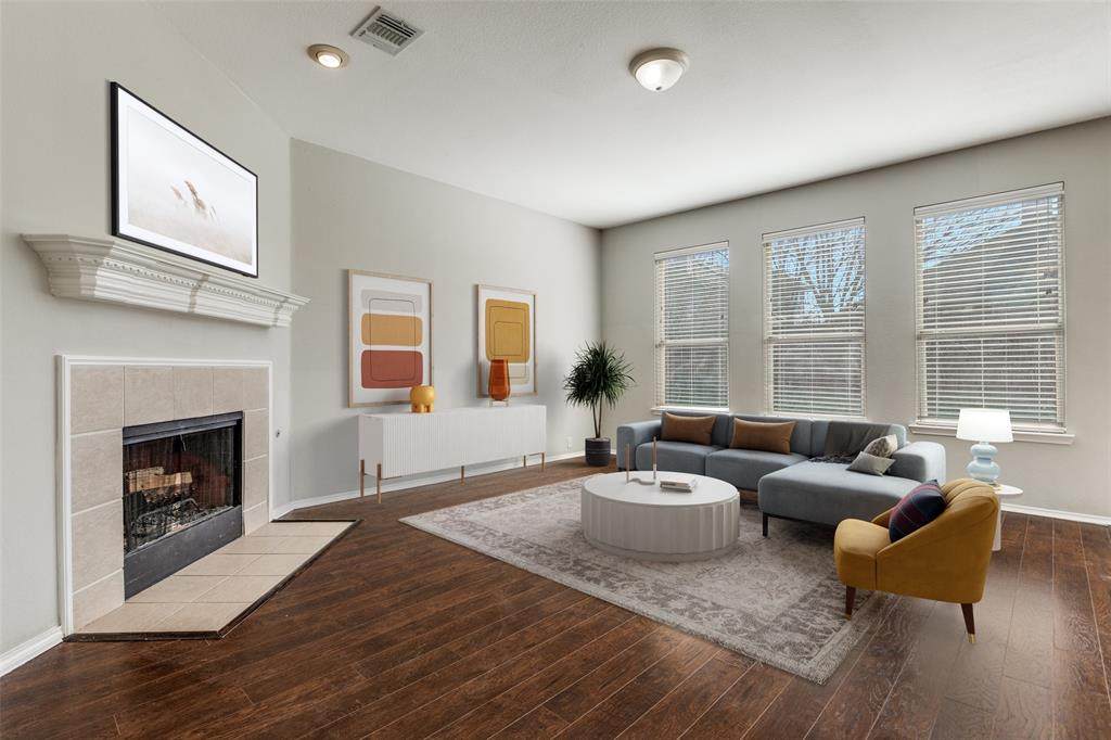 1018 Spanish Moss Drive - Photo 1