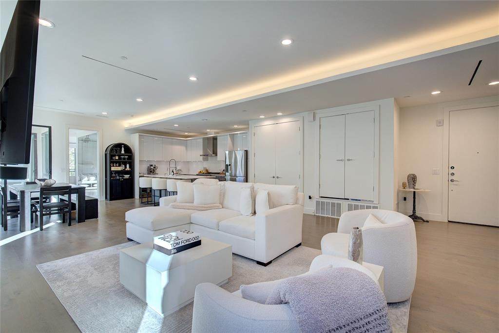 3923 Cole Avenue - Photo 1