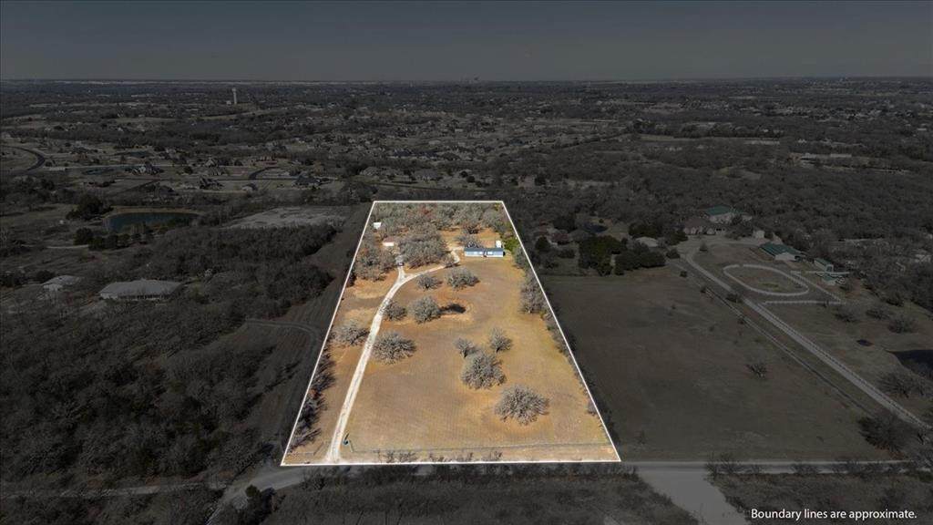 8600 County Road 530 - Photo 1