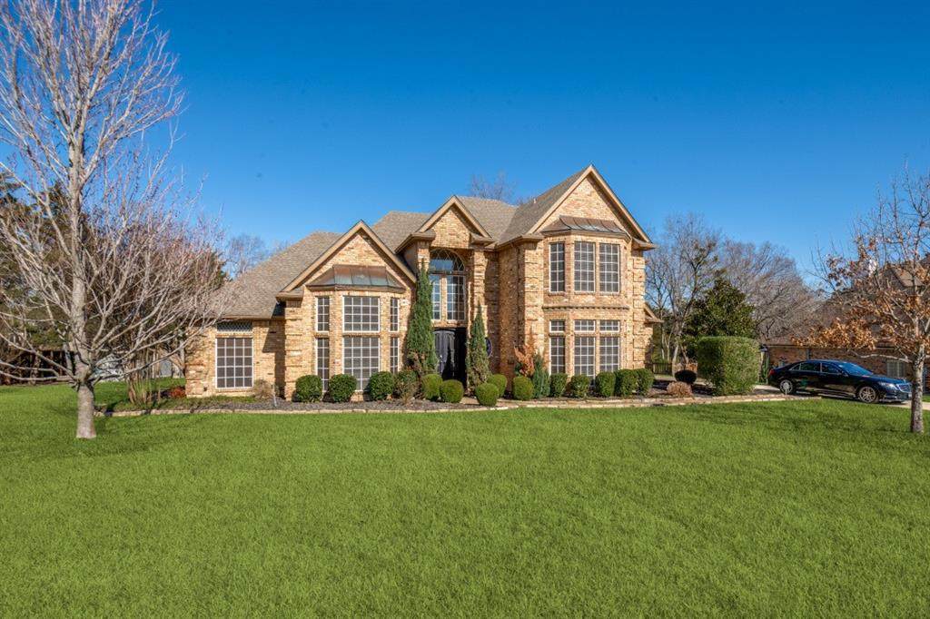 529 Chippendale Drive - Photo 1