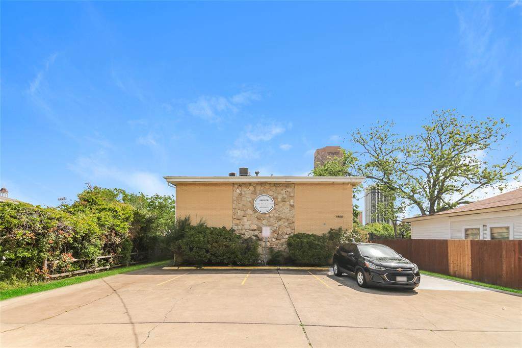 1400 Austin Street - Photo 1