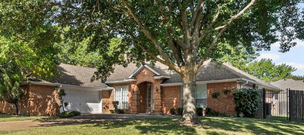 11832 Ferndale Lane - Photo 1