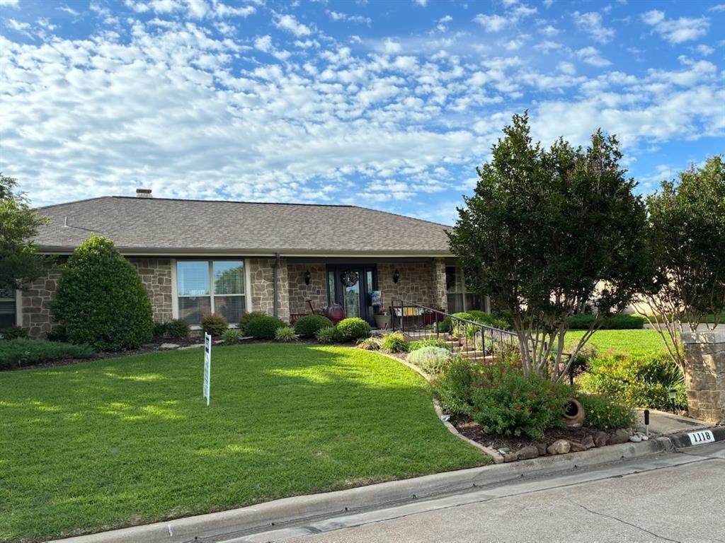 1118 Berkshire Court - Photo 1
