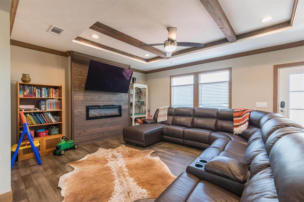 10099 County Road 452 - Photo 1