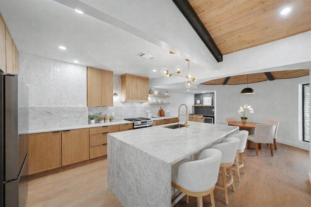 7115 Cosgrove Drive - Photo 1