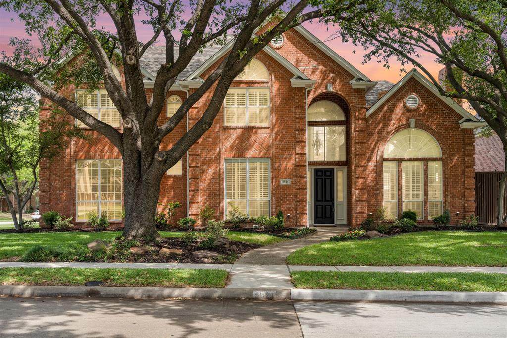 5621 Lindsey Drive - Photo 1