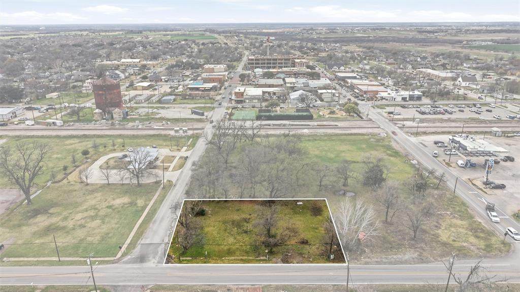 212 Walnut Street - Photo 1