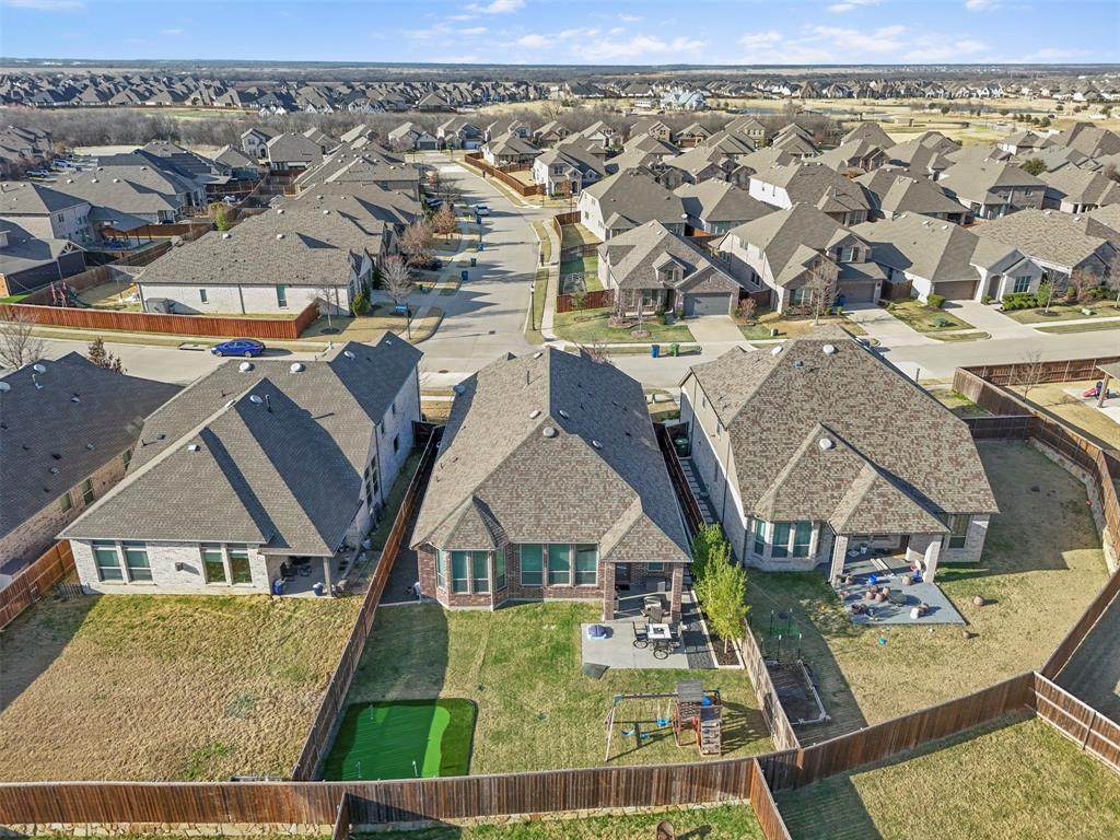1600 Shetland Road - Photo 1
