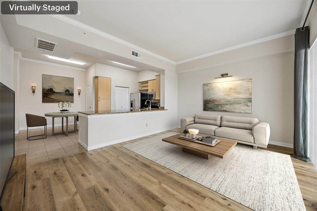 3225 Turtle Creek Boulevard - Photo 1